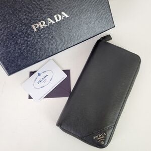 PRADA Black Saffiano Continental Wallet